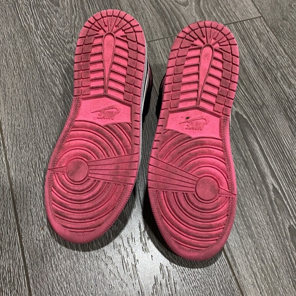 Jordan Girls’ Grade School - Picture 7 of 9